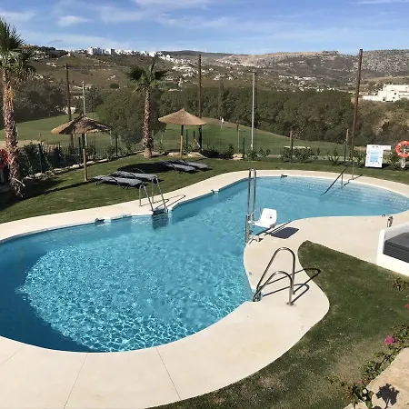 Spacious With Views In Malaga 77 M² Shared Pool Сан-Луис-де-Сабинильяс